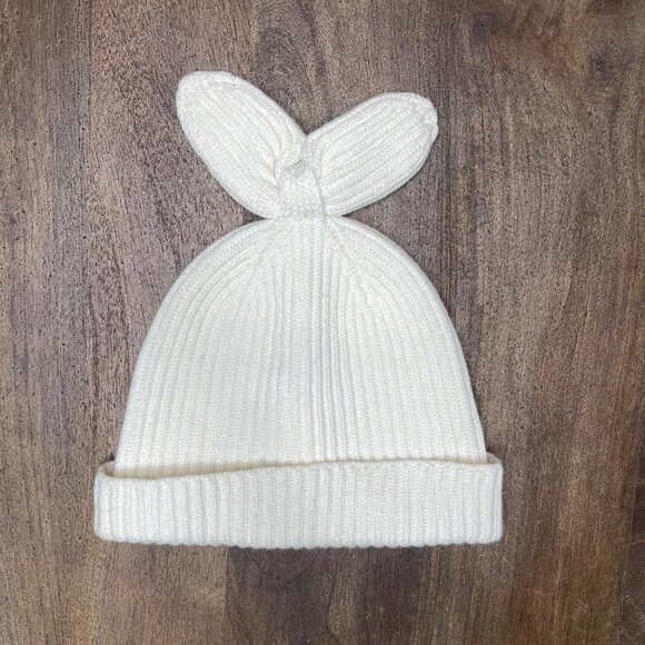 Kate Spade Bunny Bow Beanie Hat 100% Merino Wool One Size - Picture 1 of 4